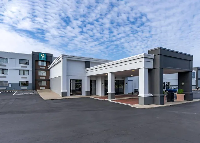 B&B only: Quality Inn Lexington -Horse Park
